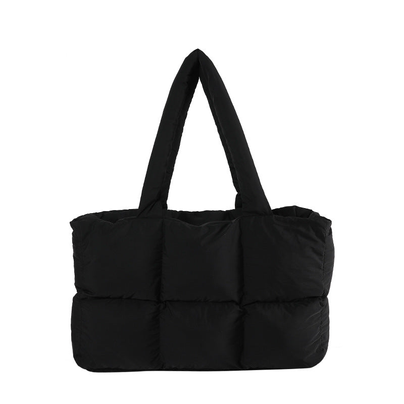 Essential puffy Tasche