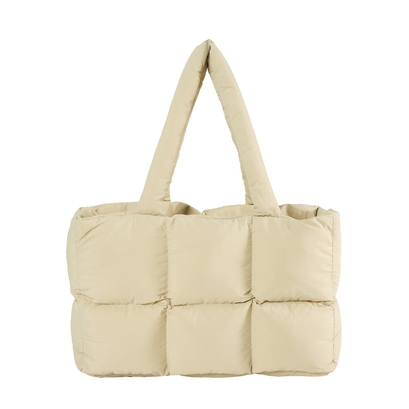 Essential puffy Tasche