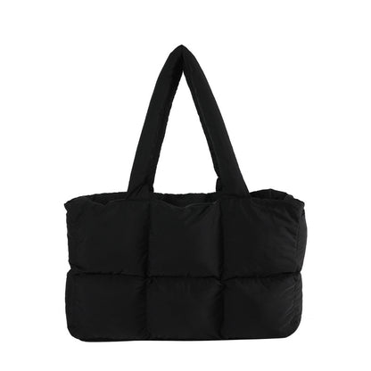 Essential puffy Tasche