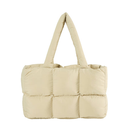 Essential puffy Tasche